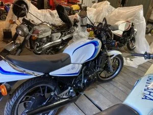 Yamaha RD250 - Finished in workshop